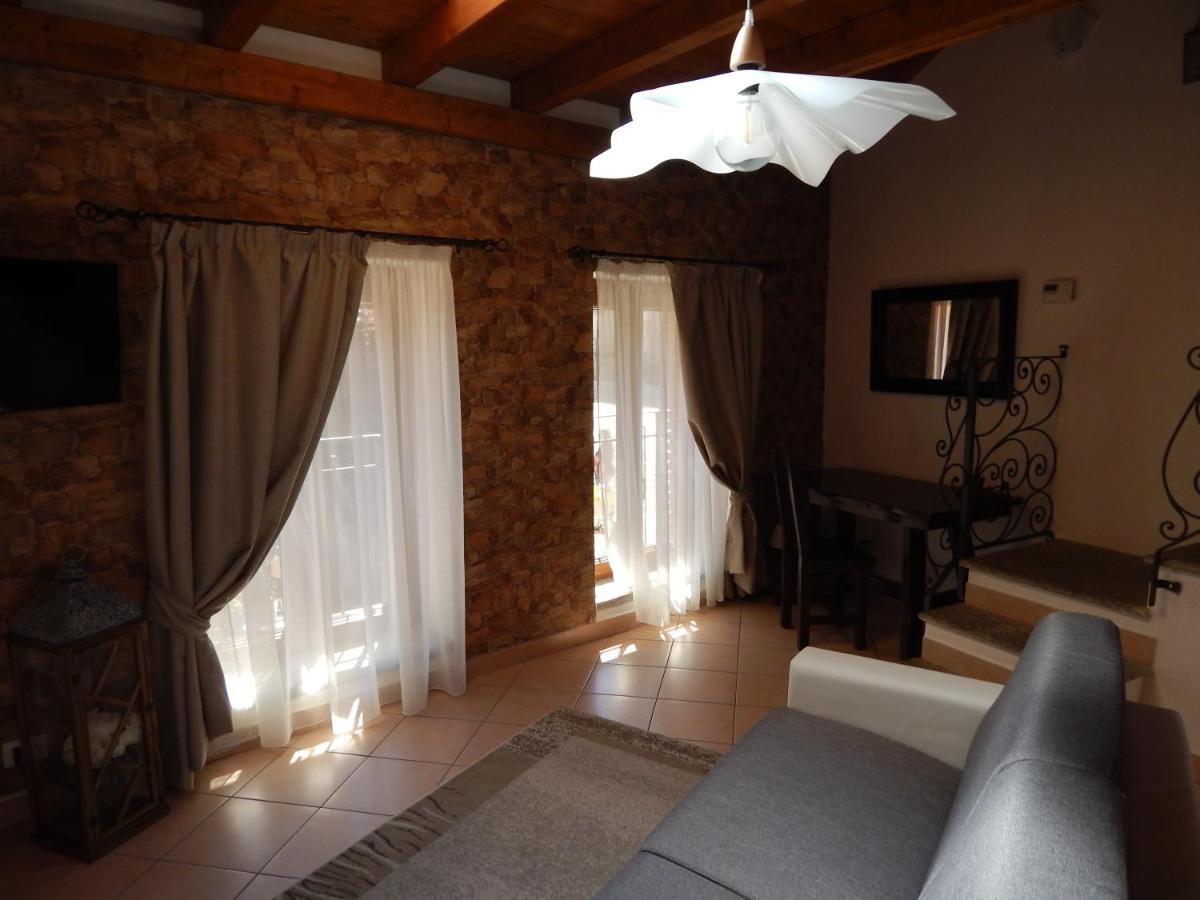 Guest House Casa Del Folletto 斯特雷萨 外观 照片