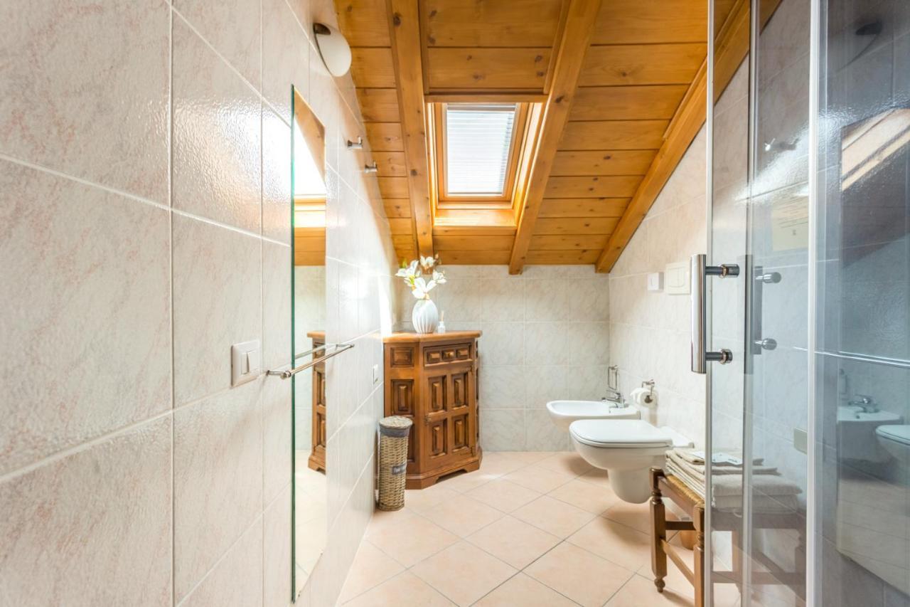 Guest House Casa Del Folletto 斯特雷萨 外观 照片